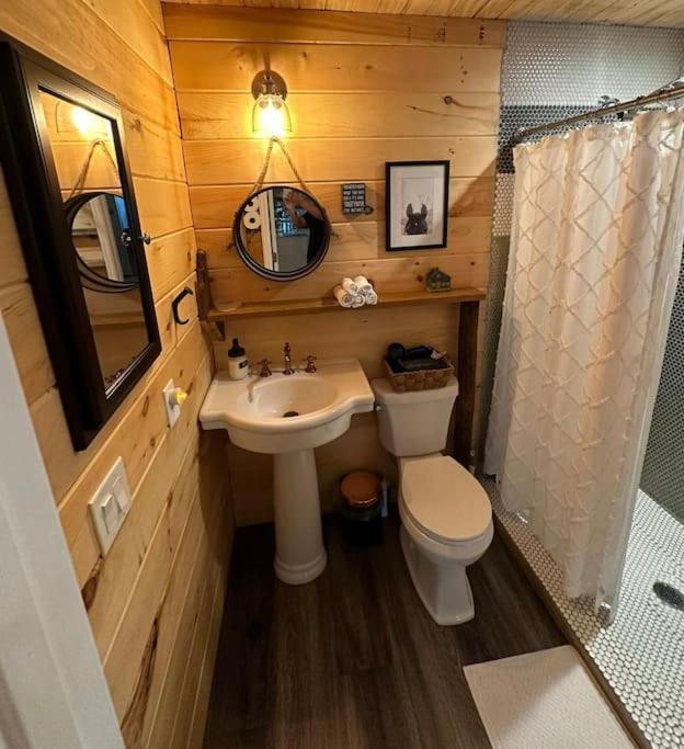 The Little Barn You Are Looking For! Umatilla Exterior photo